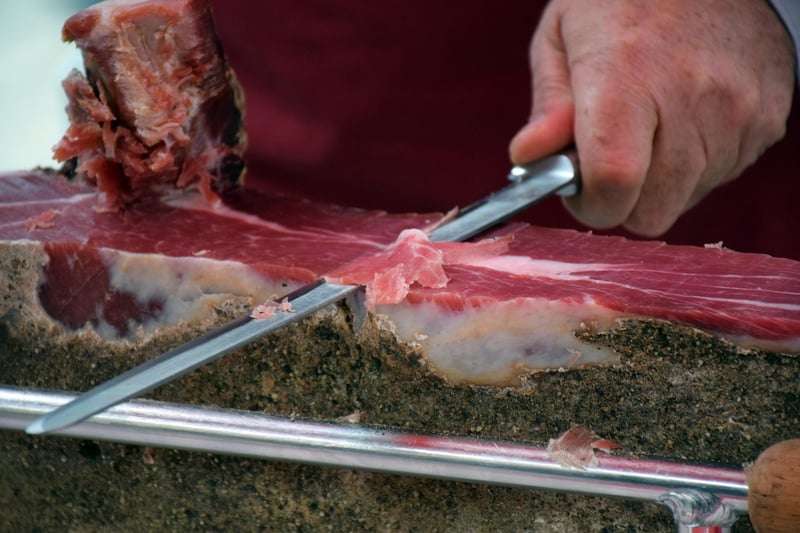 Cutting-Edge Cuisine